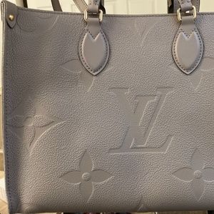 Louis Vuitton Onthego MM Turtledove